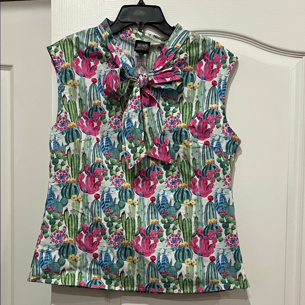 Retrolicious Cactus Patterned Blouse with Bow Tie… - image 1